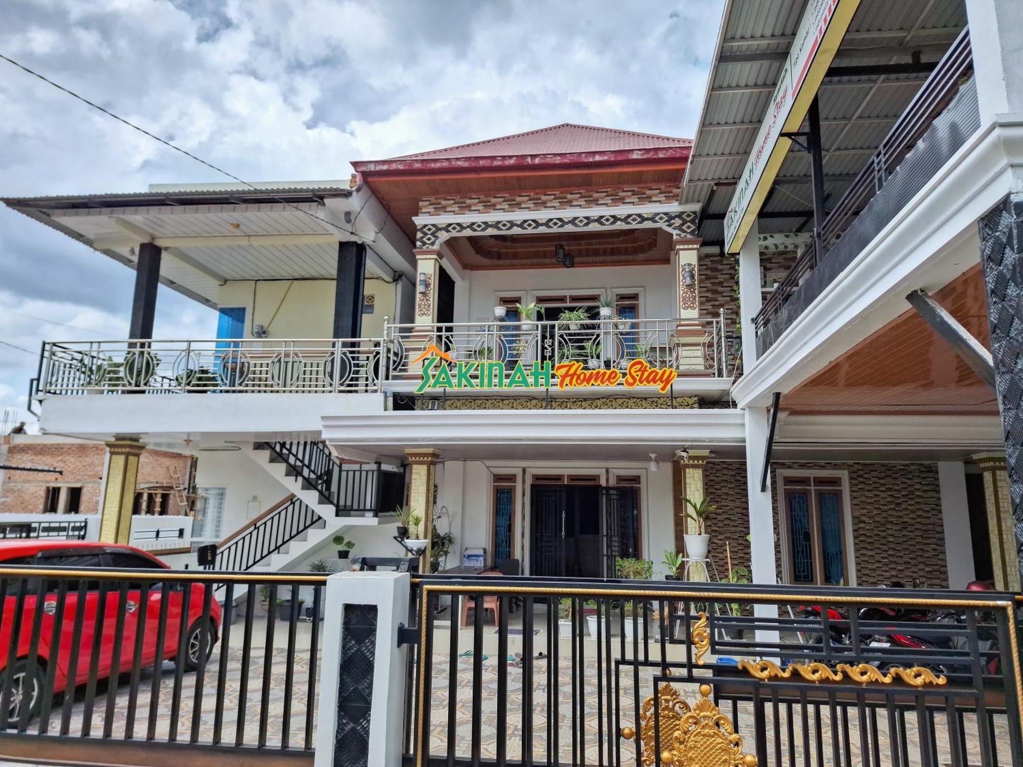 Homestay Sakinah Syariah Mitra Reddoorz 부키팅기 외부 사진