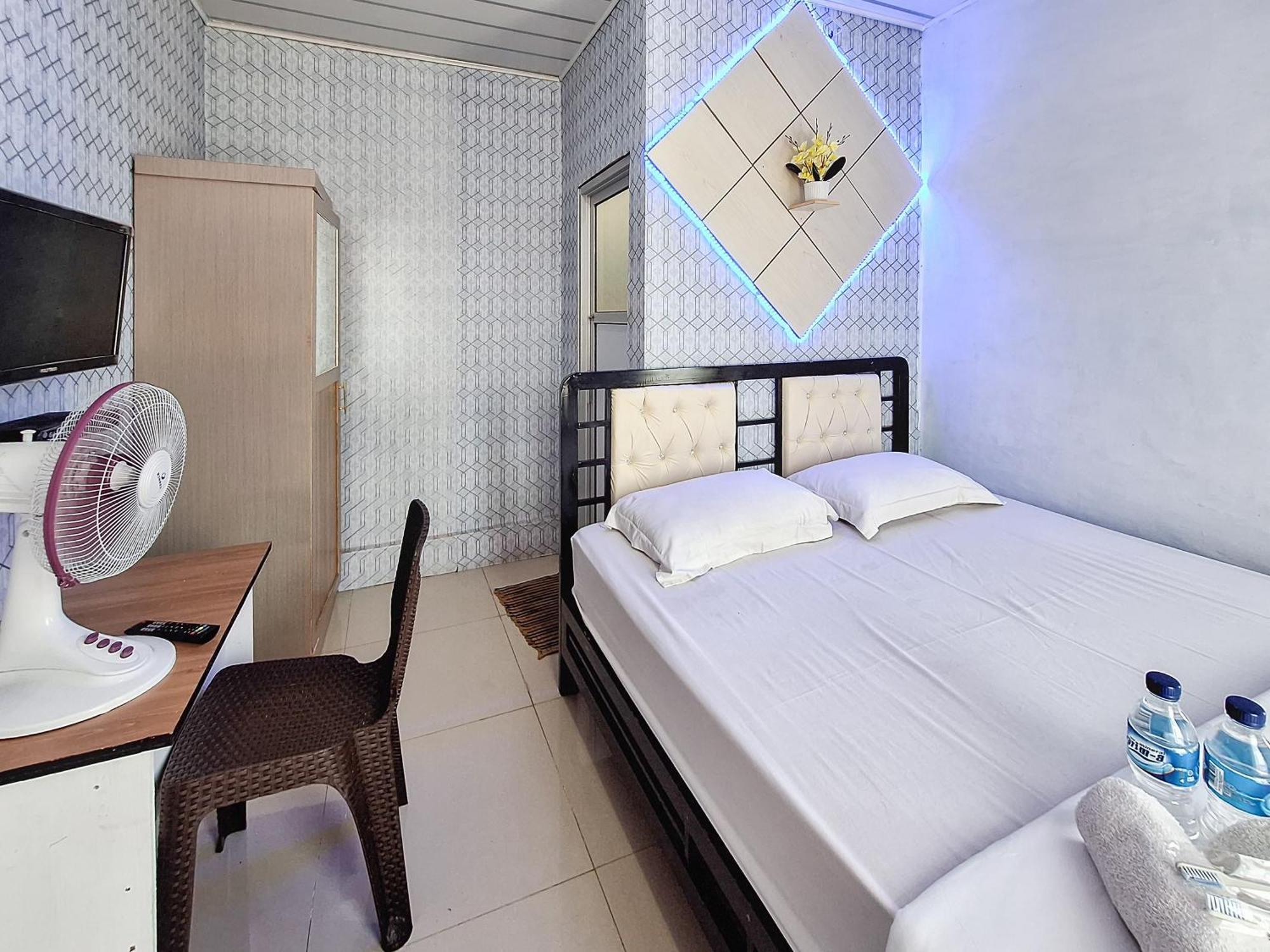 Homestay Sakinah Syariah Mitra Reddoorz 부키팅기 외부 사진