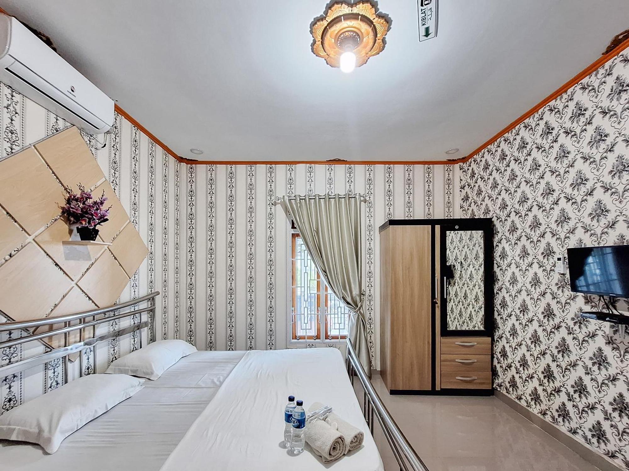 Homestay Sakinah Syariah Mitra Reddoorz 부키팅기 외부 사진