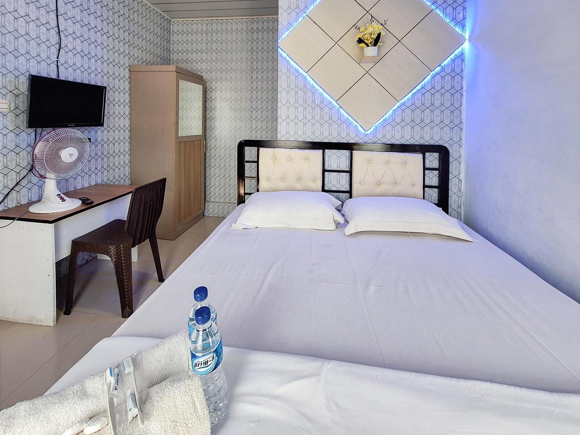 Homestay Sakinah Syariah Mitra Reddoorz 부키팅기 외부 사진